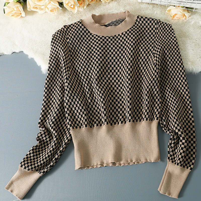Crop Sweater Catur Korea