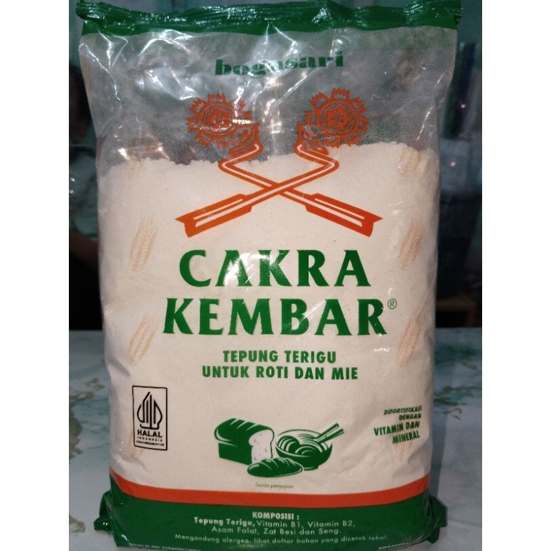 

tepung cakra kembar ekonomi/premium 1 kg