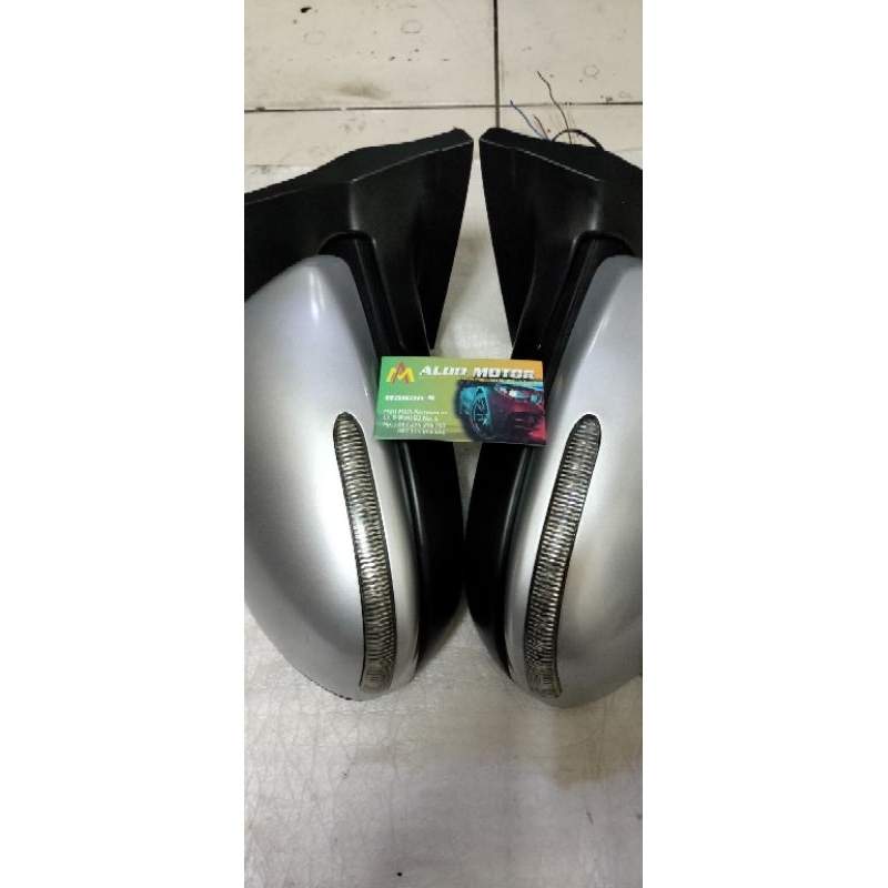 SPION MAZDA 2 R SILVER 2012-2013 SEPASANG