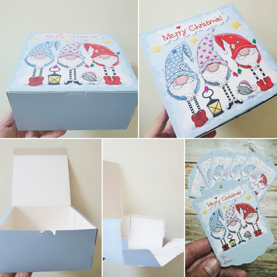 

(5Pcs) Dus Lapis Legit Natal uk. 20x20x10 cm " Dwarfs " Karton Ivory 350 Gr Dus bSambung Tanpa Lem Untuk Cake maupun Brownies