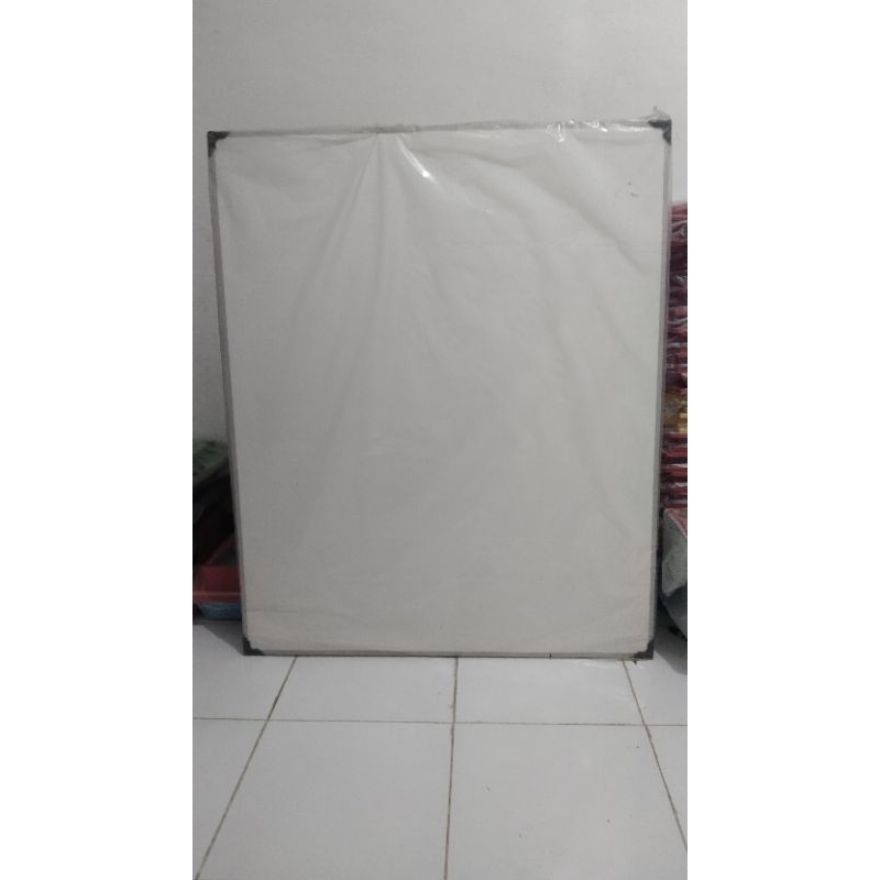 

PAPAN TULIS WHITEBOARD DINDING 122×122