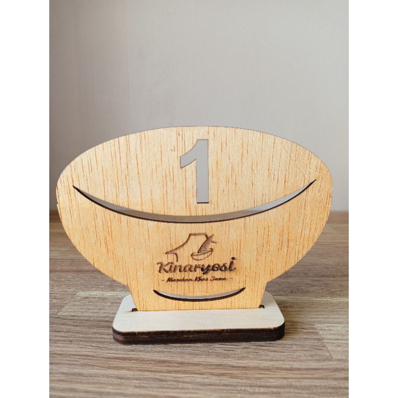 Nomor Meja kayu caffe restaurant Unik