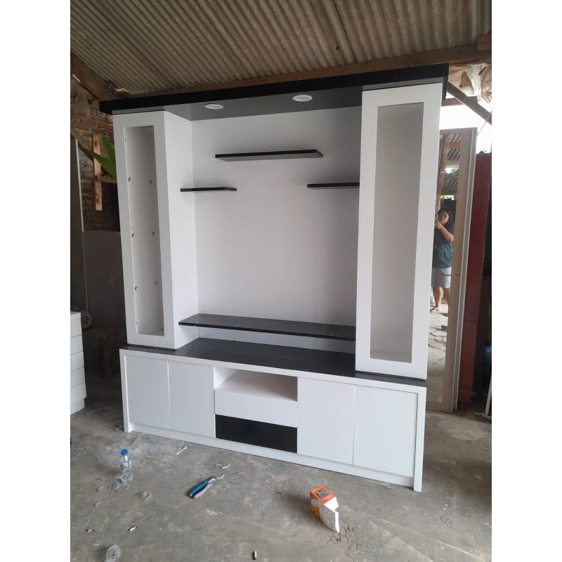 RAK TV MINIMALIS/ BACKDROP