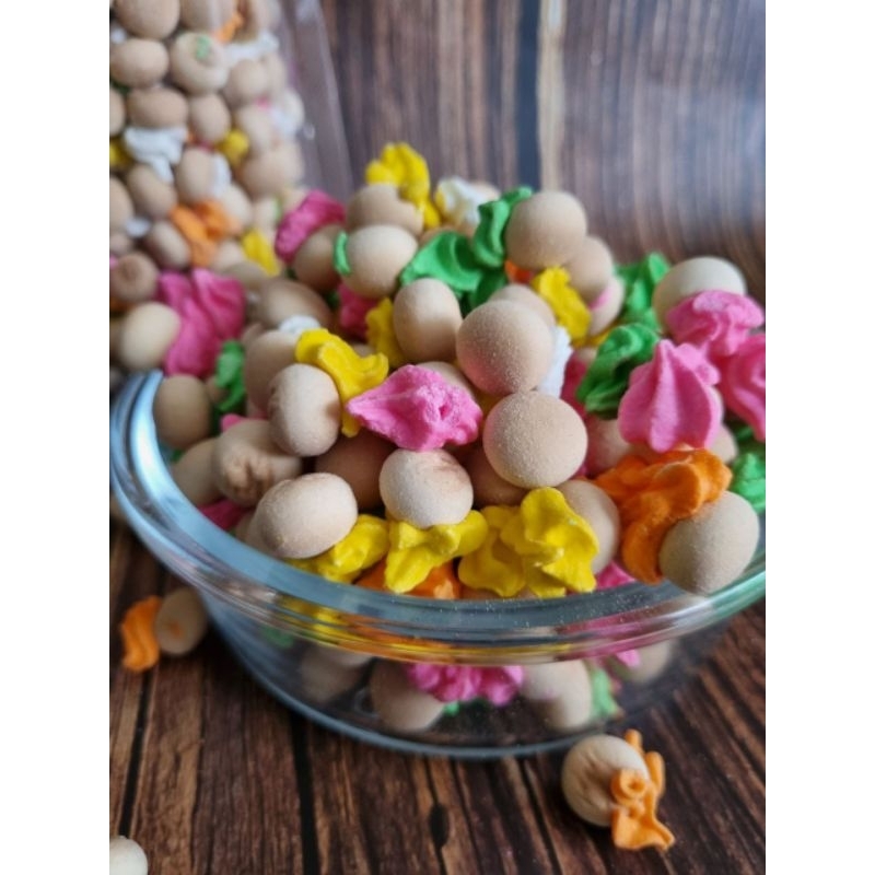 

SNACK/MAKANANRINGAN/JAJANAN/KUEMONAS/KUESIPUT/MURAHMERIAH