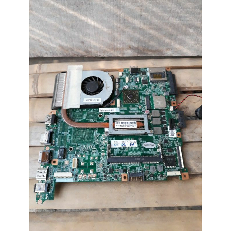 MAINBOARD + Fan Laptop acer Z3 451 bekas pakai AMD A10 5757M Minusm ati mati Kondisi belum pernah service masih ory