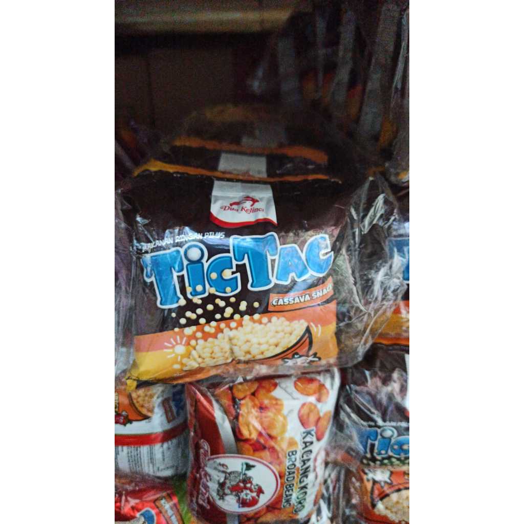 

Aneka Camilan Kacang Tictac Sapi Panggang, Ayam Bawang, Pedas, Sukro Kacang Kedele, Kribo Original, Kacang Atom BBQ, Ori, Dua Kelinci Kacang Polong Original, Pedas, Polong Mas, Garing, Kacang Garuda, Pilus Garuda Mie Goreng, Kacang Telur