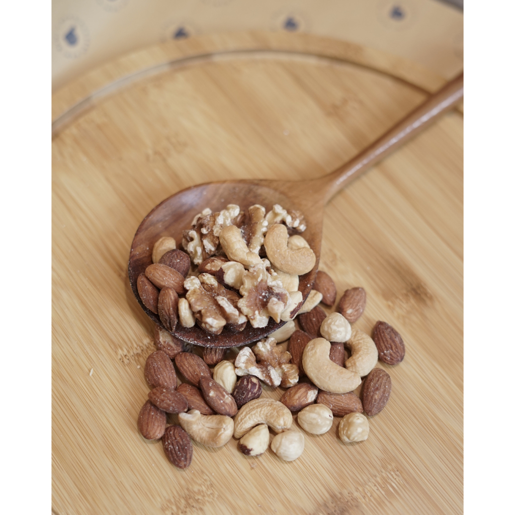 

Roasted Mix Nuts 100 gram - BaikStore