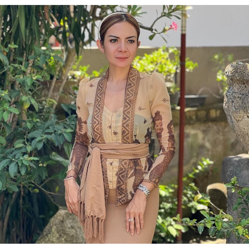 kebaya Jadi sifon motif wayang // kebaya sifon wayang bali