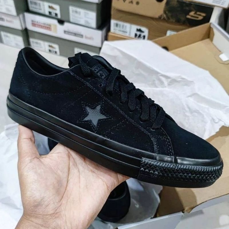 harga sepatu converse one star pro