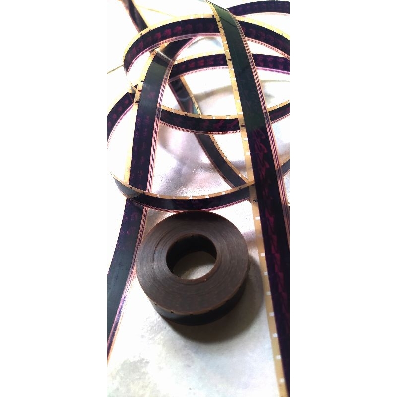 pita klise film  ukuran 16 m/per 10 meter/ untuk layangan sanderan,/calungan/pitu-pitu dll