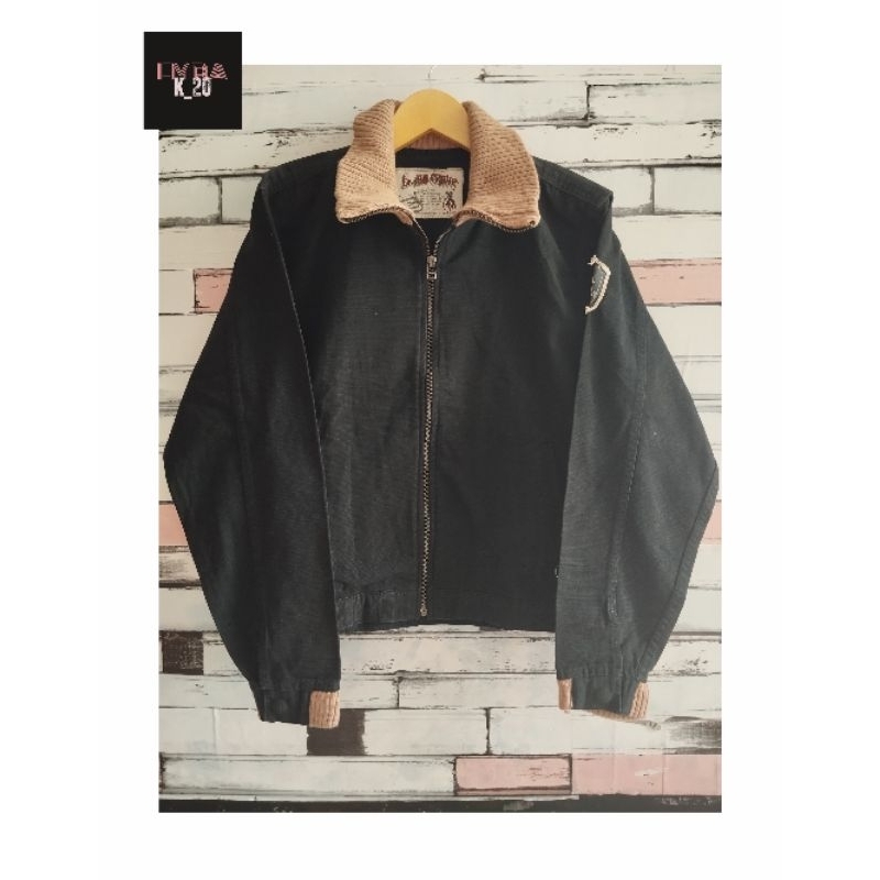 Jaket Emba