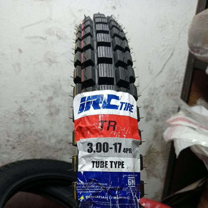 IRC 3.00-17 TR TRIALS Ban Luar IRC Tube Type Ring 17 300 Motor Semi Trail Tril Trial Tubetype
