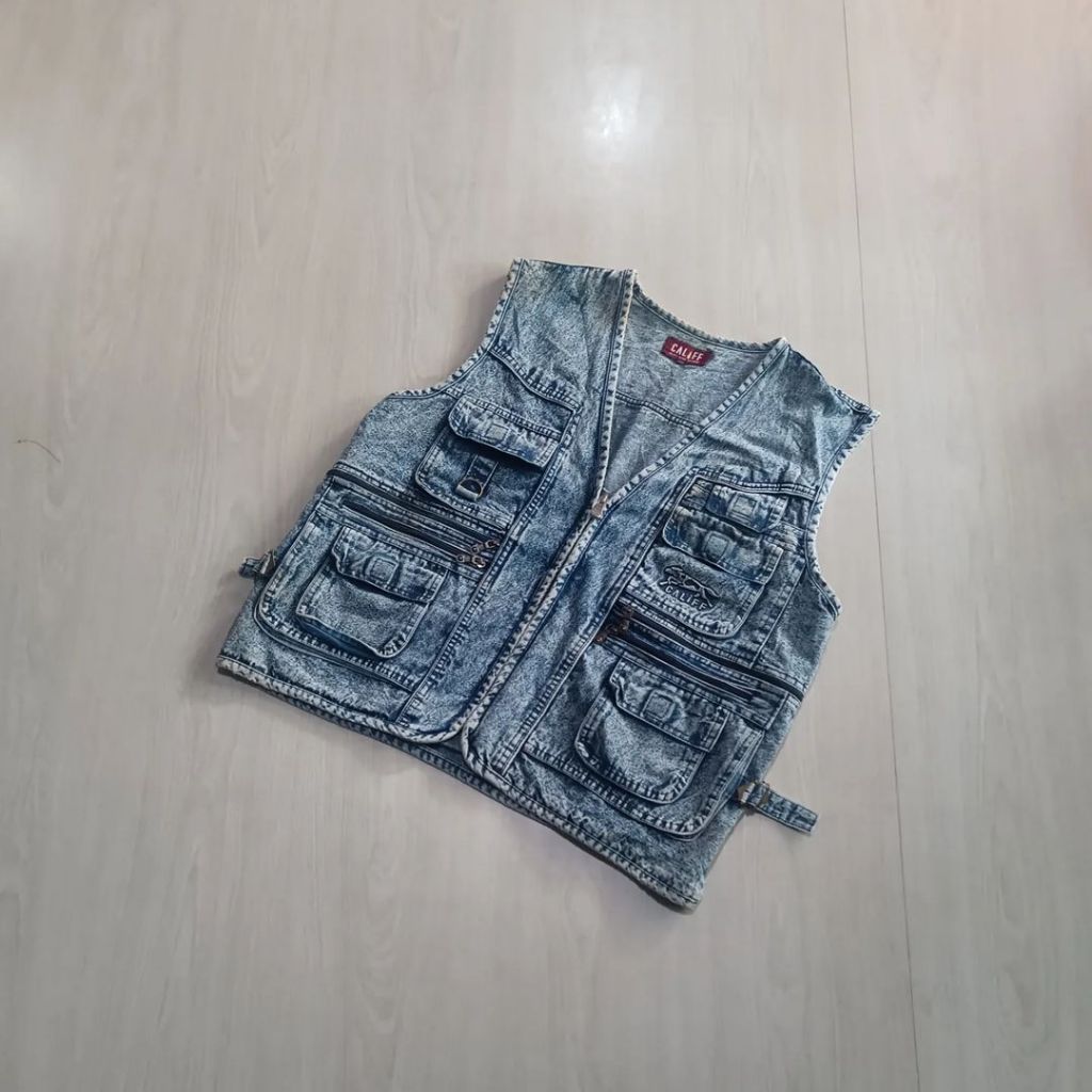 CALIFF WASHED DENIM MULTIPOCKET VEST
