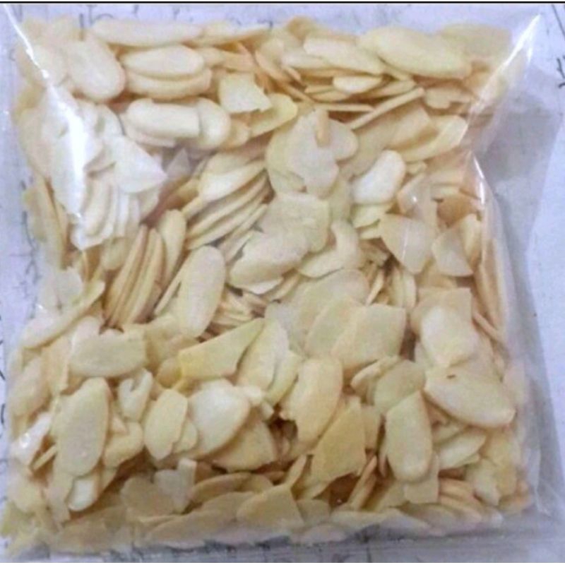 

Kacang Almond slice mentah 100gr