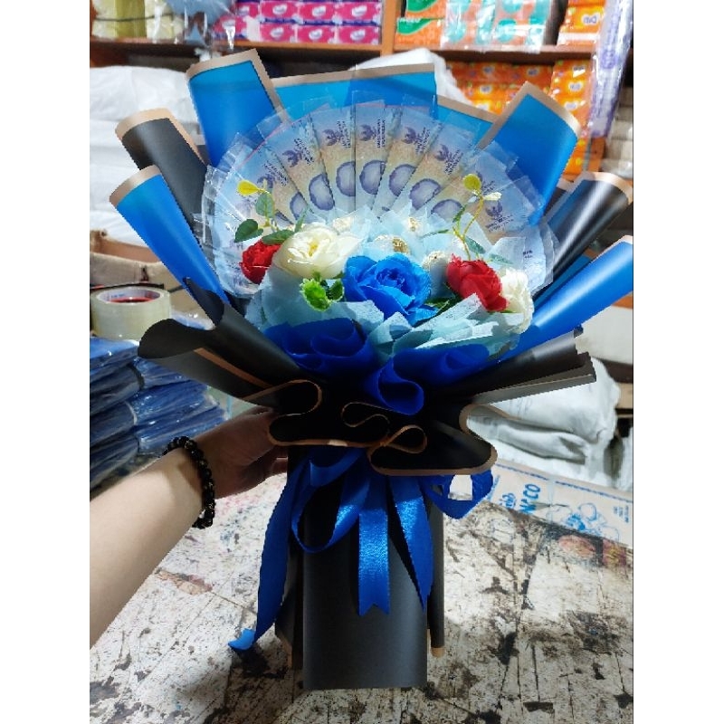 

BUKET COKLAT FERRERO / BUKET DUIT KOSONG+COKLAT FERRERO