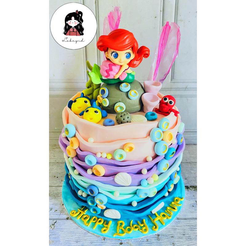 

Kue Ulang Tahun Karakter Mermaid (fondant 18cm)