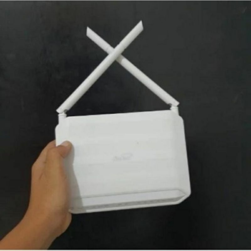 ONT GPON FIBERHOME HG6243C PLUS ADAPTOR (BEKAS MULUS NORMAL)