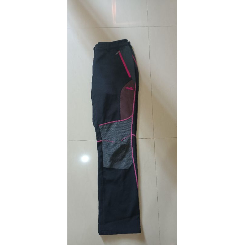 celana outdoor wanita ellese