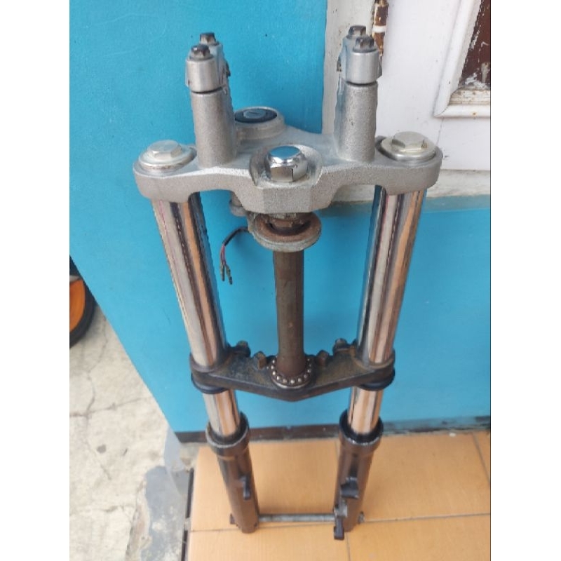 Shockbreaker shock depan Yamaha Byson Copotan Ori