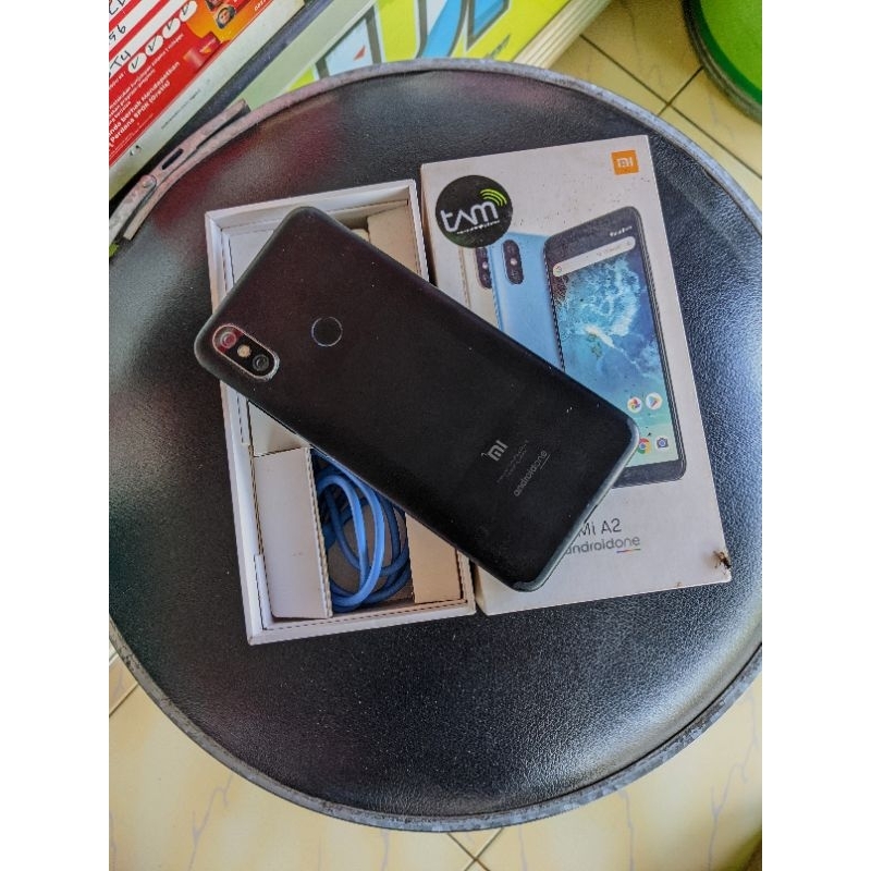 mi a2 4/64