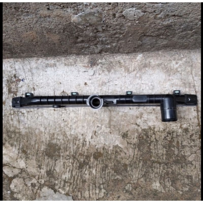 Uppertank Radiator Hino Lohan tipis/ Lohan 500 ORIGINAL