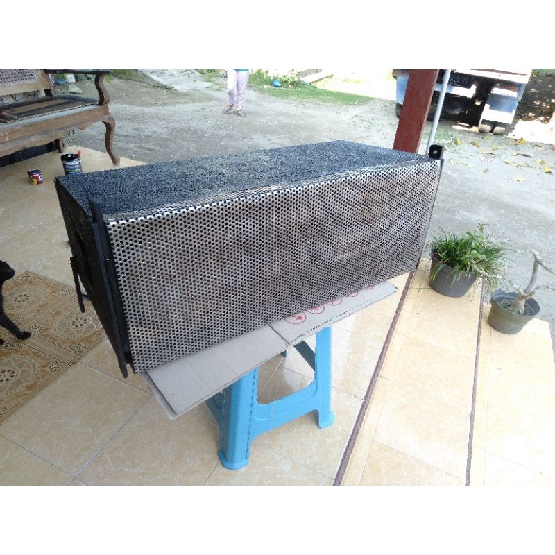 Box Line Array 10 Inchi Custom Plus Grill