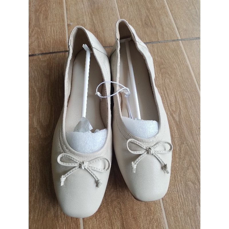 VINCCI sepatu flat original jastip malay