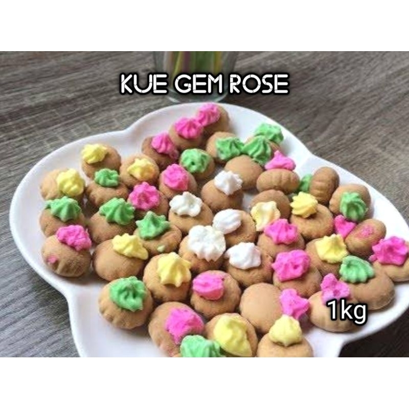 

ILAN DIHYAH SHOP - Kue gem rose 1kg