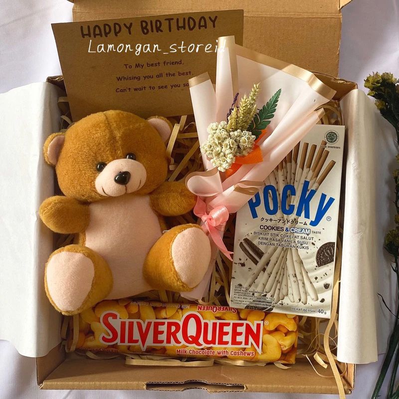 

(READY STOCK) HAMPERS BONEKA DAN SNACK / KADO ULANG TAHUN / KADO WISUDA / KADO ANNIVERSARY