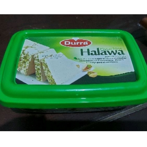 

Halawah Durra Pistaschio 350 gr or 700 gr Durra Halva Pistaschio Sesame Halawa Wijen isi Kacang Arab Pistascio