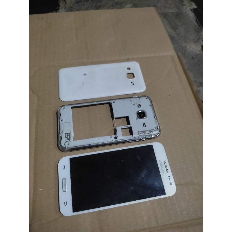 lcd tc samsung j2 2015 minus dikit bgt
