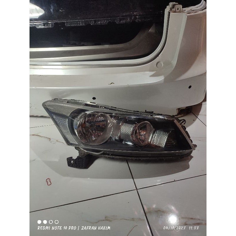 Headlamp honda Accord 2010