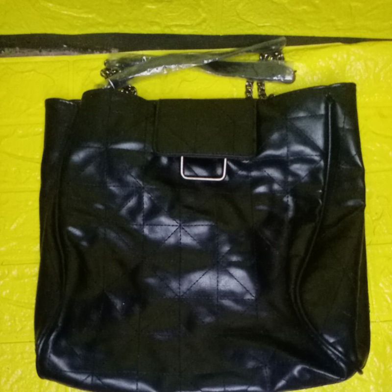 Tas Tote bag Wanita Import Magnet Lock Shoulder 2021 Terbaru - Adele Tote Bag zara