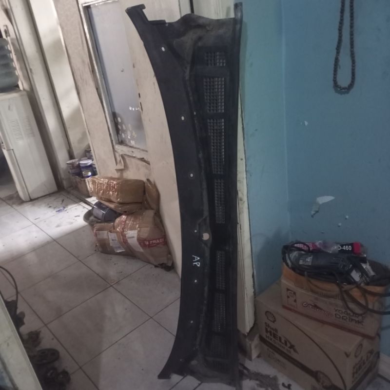 cover tutup wiper kisi-kisi bawah kaca depan Accord prestige 86-89