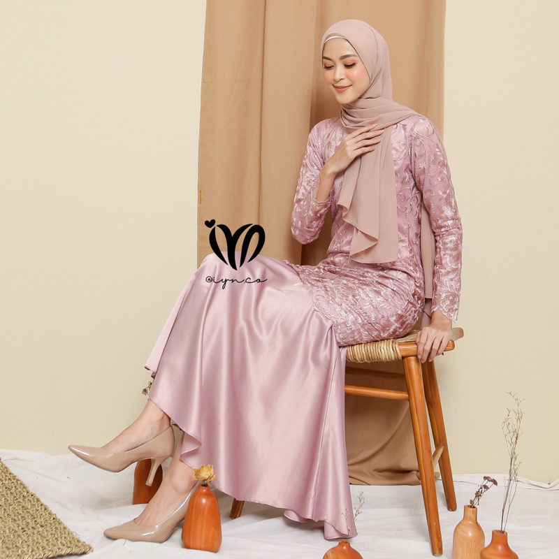 IYN Soraya Mermaid Dress Kebaya Seragaman Wisuda Kondangan