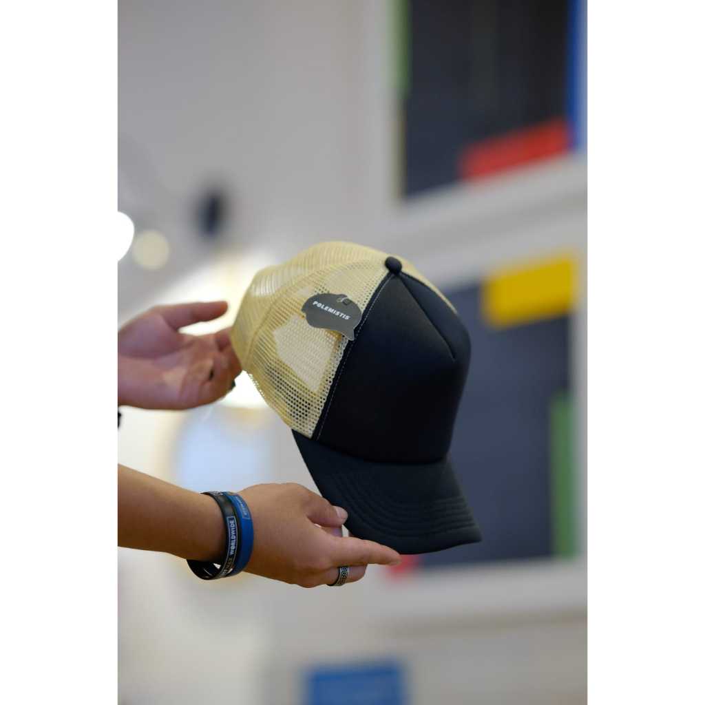 TOPI JARING POLOS PREMIUM HITAM HITAM KREM POLEMISTIS BAHAN TEBAL JAHITAN RAPIH