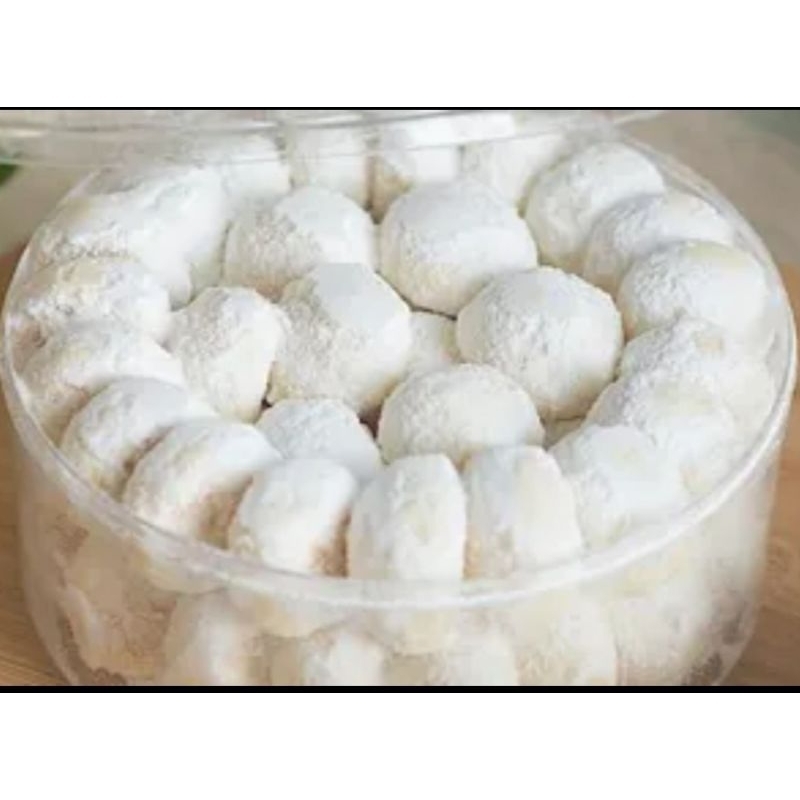 

Kue Salju Em