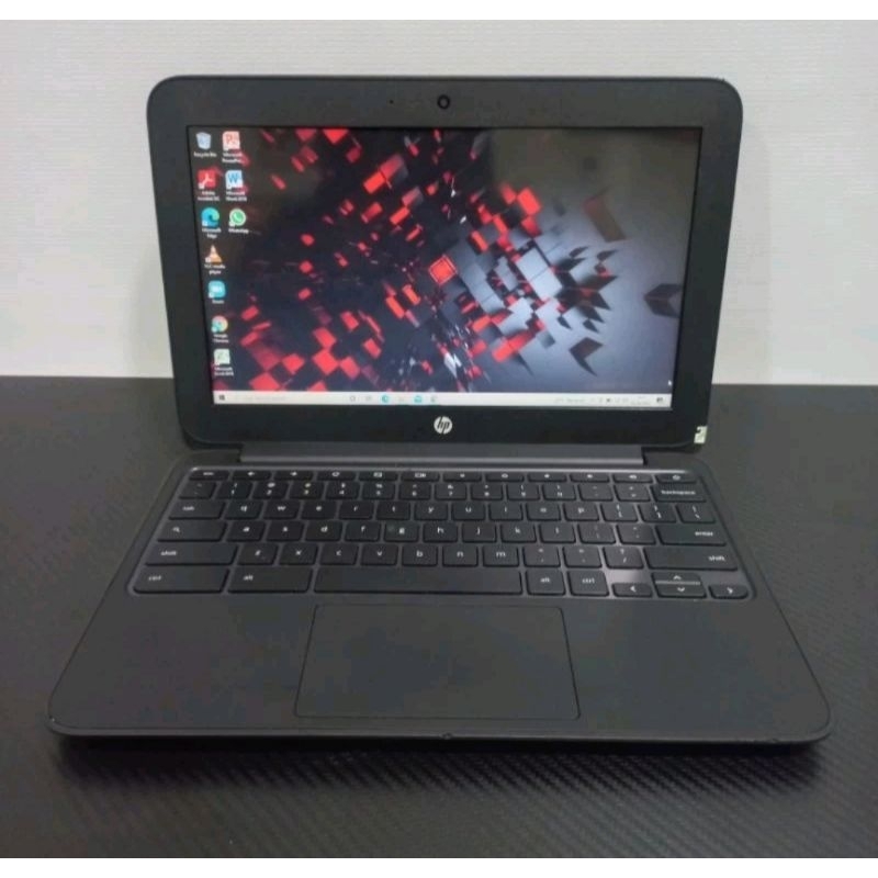 Laptop Hp 7260 N Intel Celeron Ram 4 GB SSD 128 GB Windows 10 Pro Like New - Garansi 30 Hari