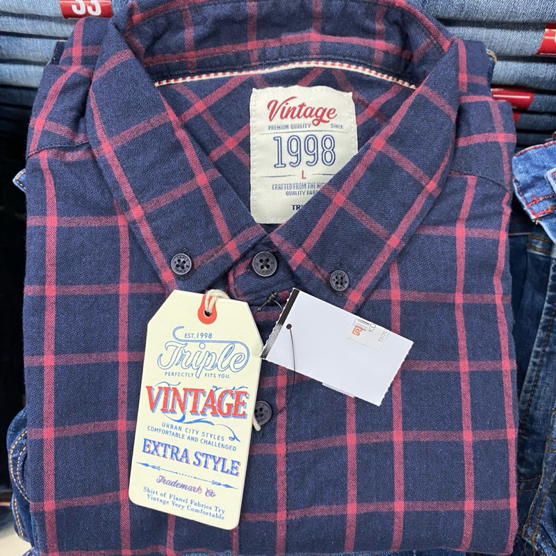 Koleksi KEMEJA FLANEL TRIPLE JEANS di RAMAYANA SADANG
