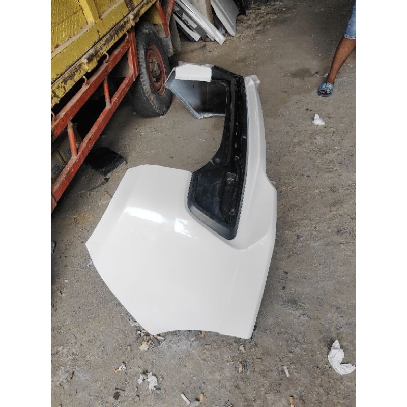bemper bumper belakang mobilio rs