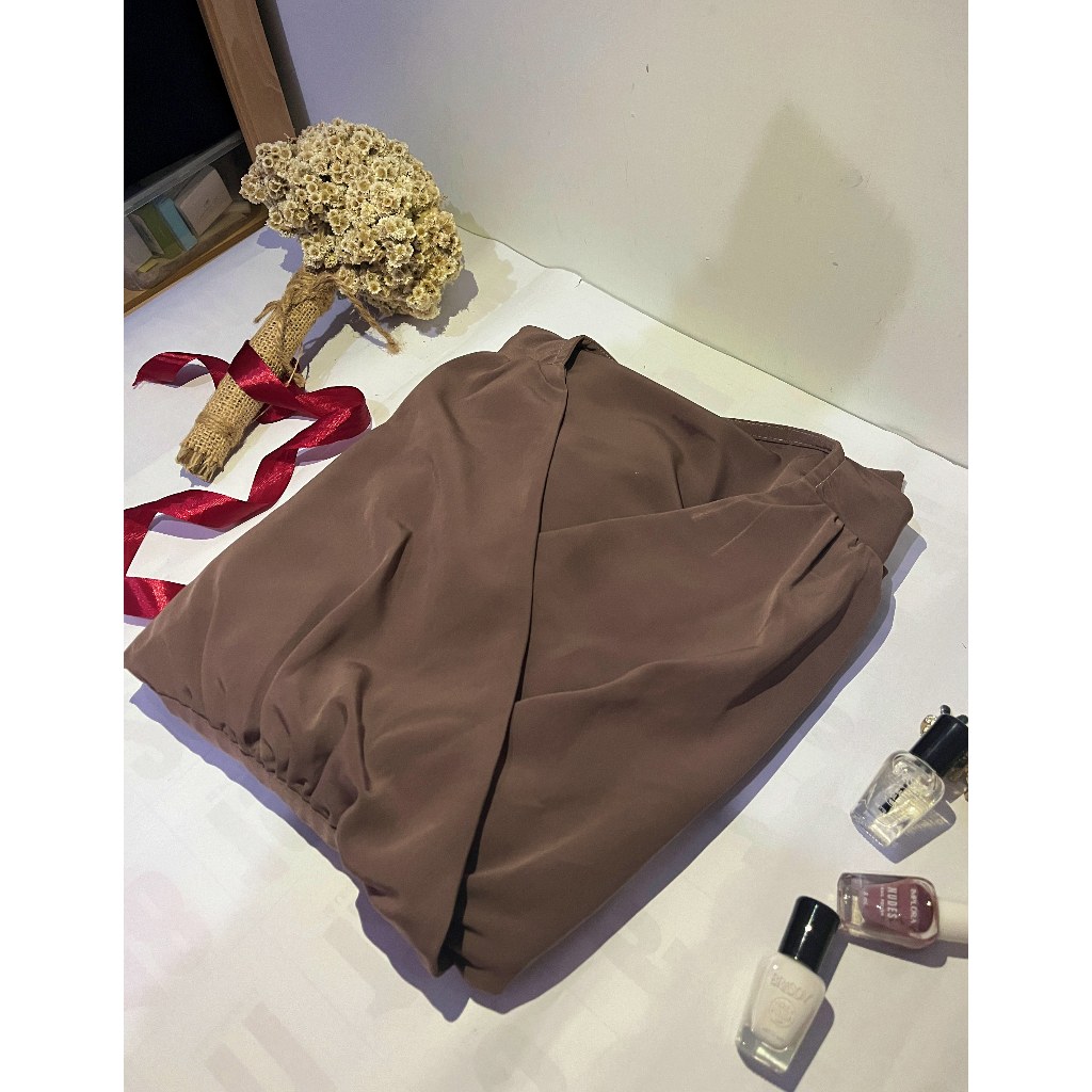 ( PRELOVED ) Baju atasan wanita casual Mauve / atasan warna ungu / Baju kerja V neck / kiyorawears