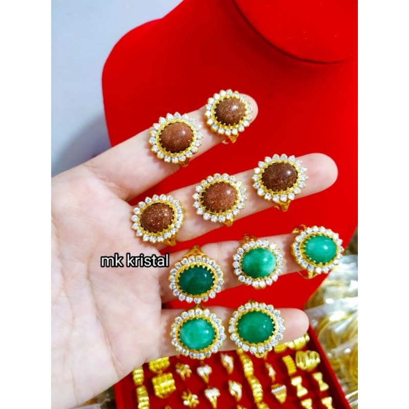 cincin batu lapis kristal