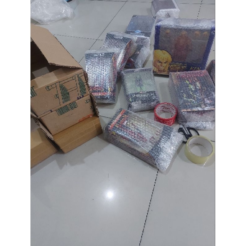 

BUBBLE WRAP DUS BOX TAHAN BANTING PAKET AMAN SAEFTY PACKING PACKAGING