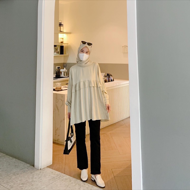 COTTONTREND - MOANA TOP