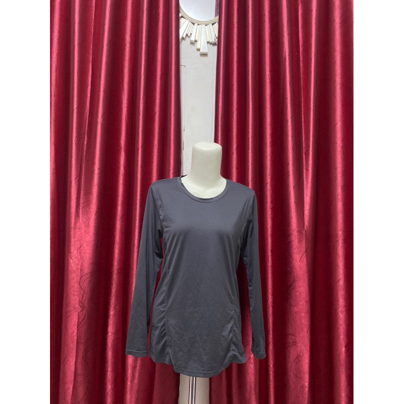 Prelove baju olahraga