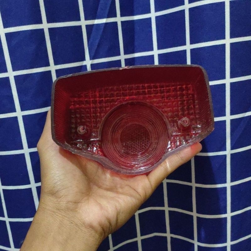 lampu belakang cb100 cb125 c90 s90 90z benly s110