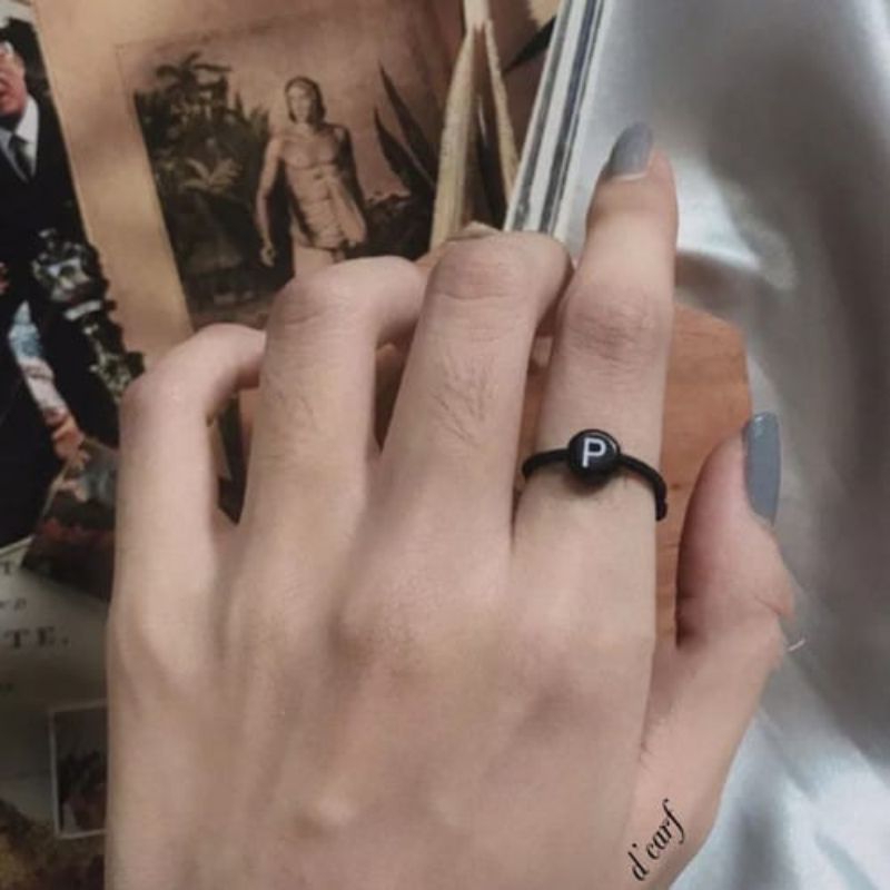 cincin inisial huruf korea