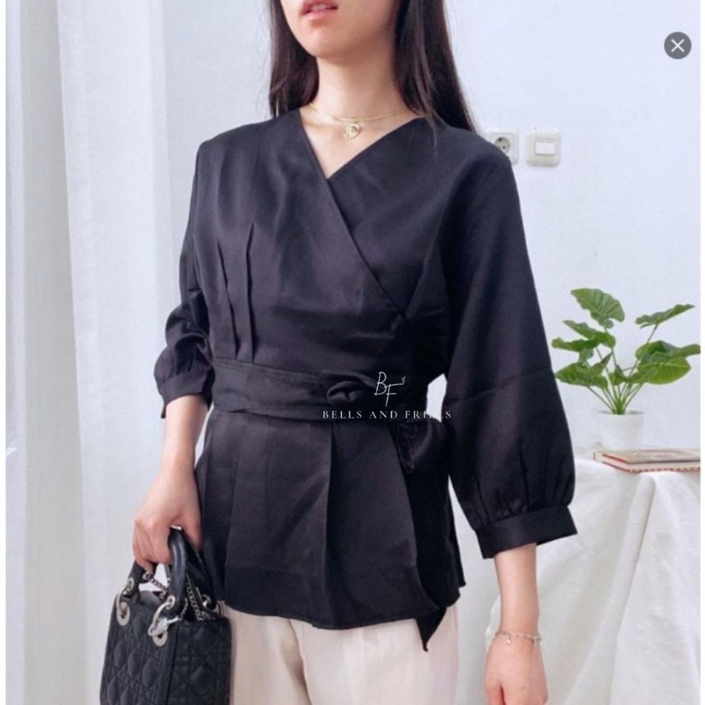 ADELIA Long Sleeve Blouse Kimono 3 Ways V Neck Casual Wanita Standard Big Size Sleeve Kimono 3 Ways 