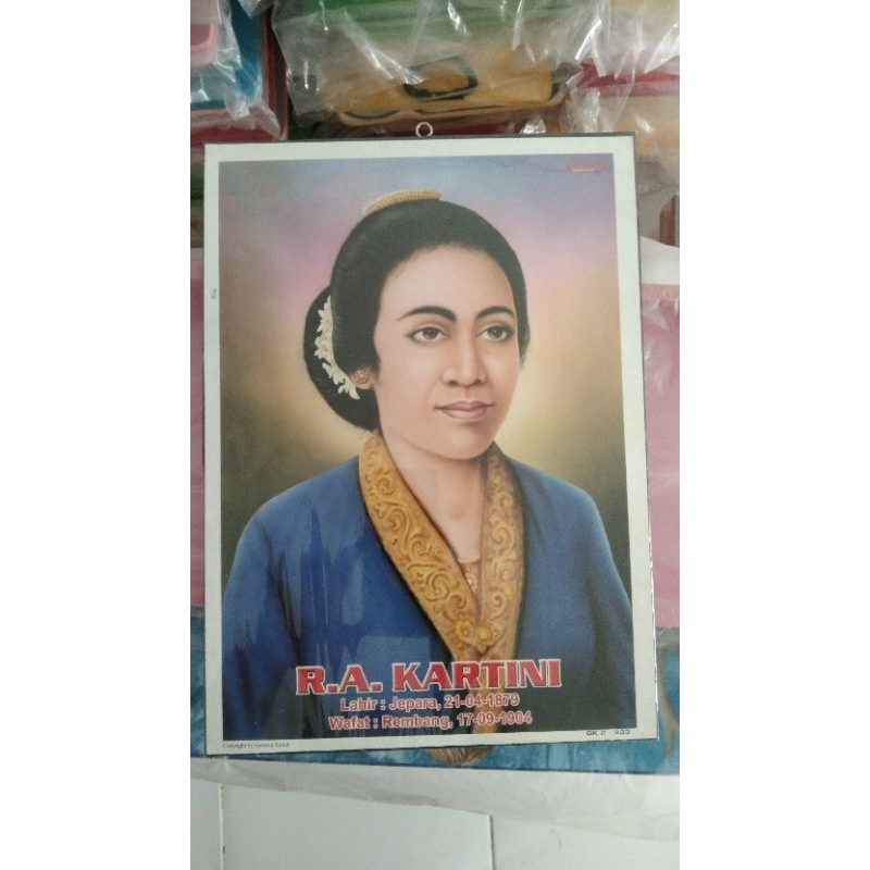 POSTER BINGKAI R.A KARTINI