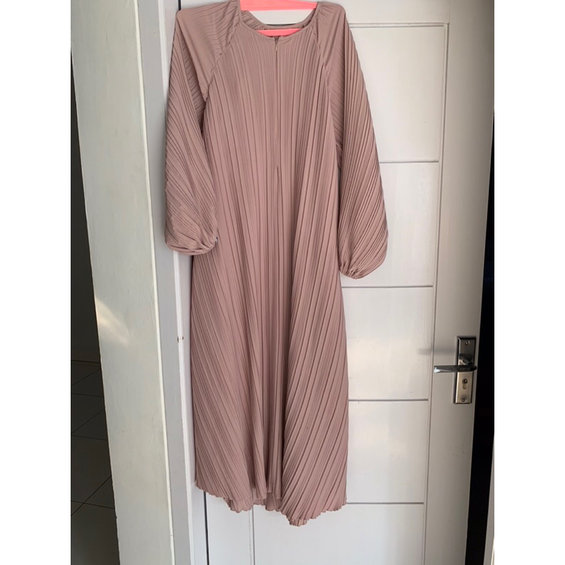 preloved aqsamodestwear fleurs